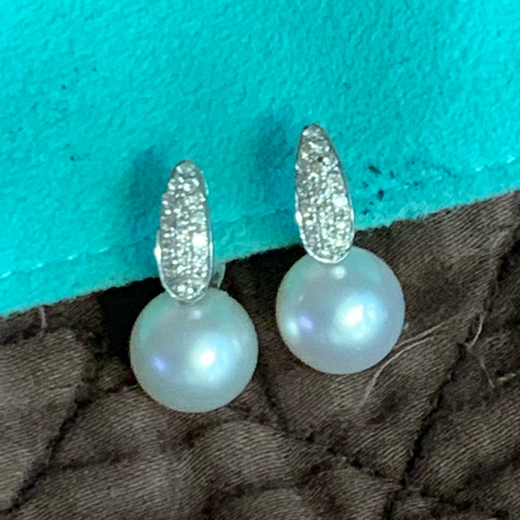 Pave Diamond 18kt White Gold Pearl Earrings